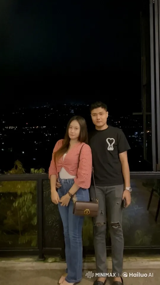Night-time rooftop kungfu showdown – AI Generated Video | Hailuo AI