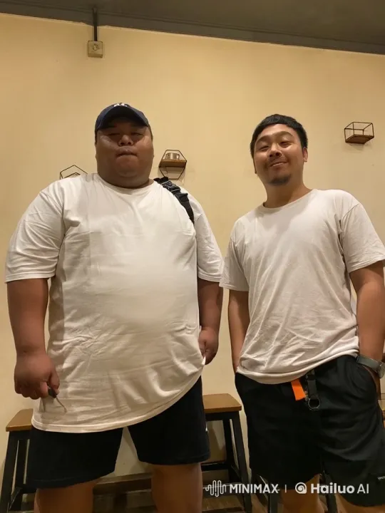Dynamic Display of Chinese Martial Arts by Two Men – AI Generated Video | Hailuo AI
