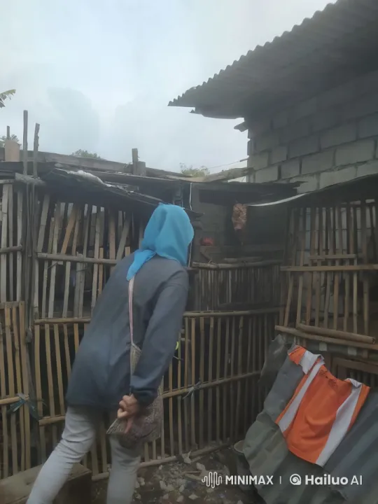 Rustic Setting Showcases Graceful Chinese Martial Arts Display – AI Generated Video | Hailuo AI