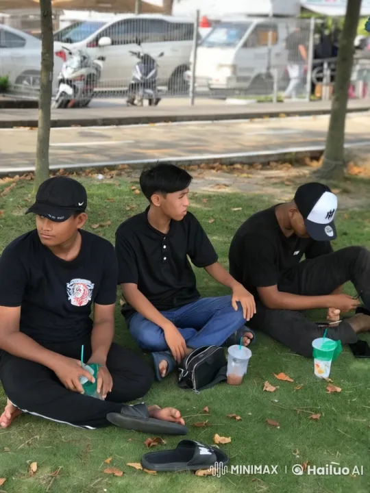 Young Men Display Impressive Kung Fu Routine in Park – AI Generated Video | Hailuo AI