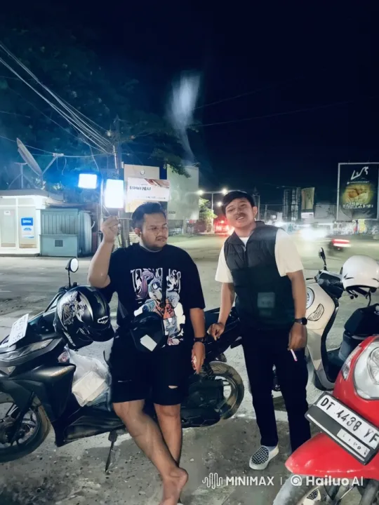 Nighttime Street Kungfu Fight Scene – AI Generated Video | Hailuo AI