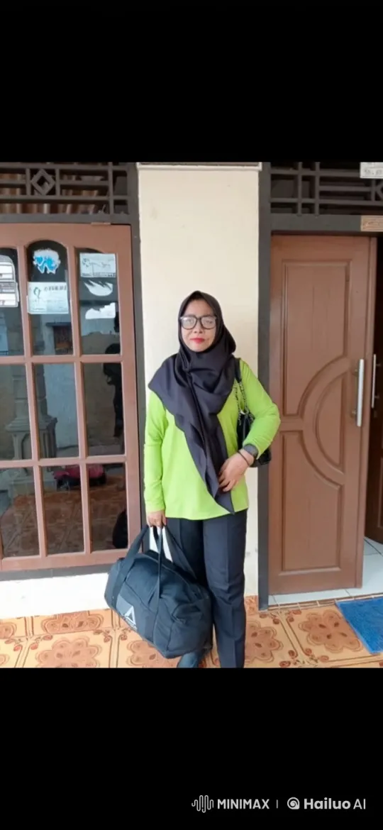 Woman in Hijab Performs Impressive Kungfu Display – AI Generated Video | Hailuo AI