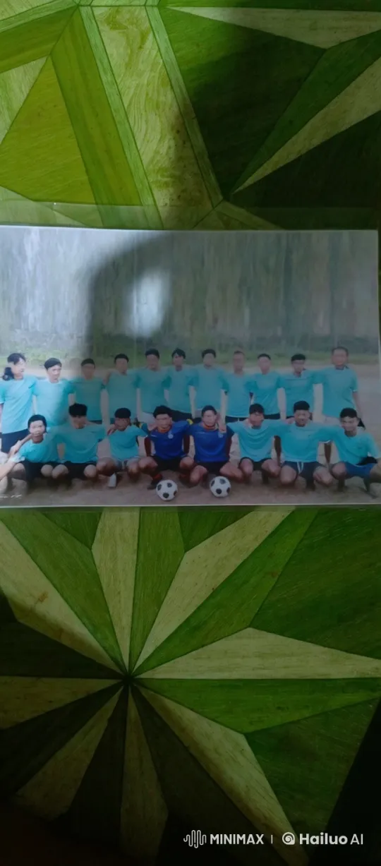 Soccer Players Demonstrate Kungfu in Synchronized Routine – AI Generated Video | Hailuo AI