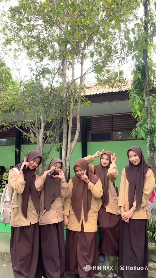 Girls in Uniforms Practice Impressive Kung Fu Skills – AI Generated Video | Hailuo AI