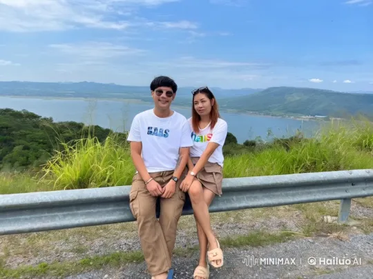 Kungfu Practitioners Engage in Dynamic Fight Against Scenic Background – AI Generated Video | Hailuo AI