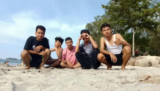 Young Men Display Energetic Kungfu on Sandy Beach – AI Generated Video | Hailuo AI