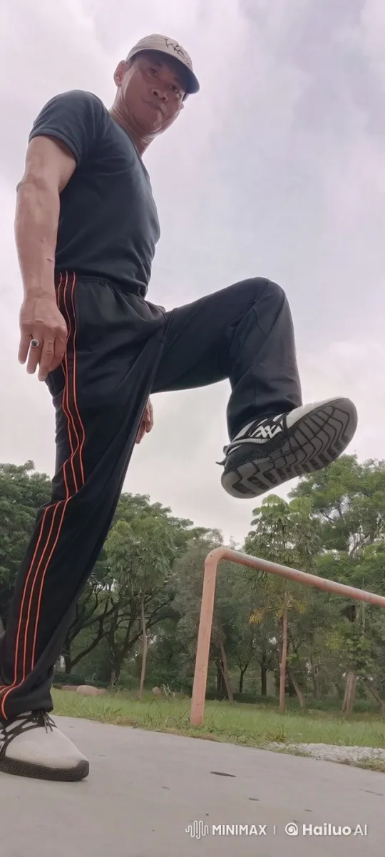 Drunken Master Kungfu Moves Performance – AI Generated Video | Hailuo AI