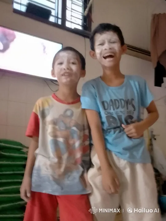 Boys Practice Playful Kungfu in Colorful Attire – AI Generated Video | Hailuo AI