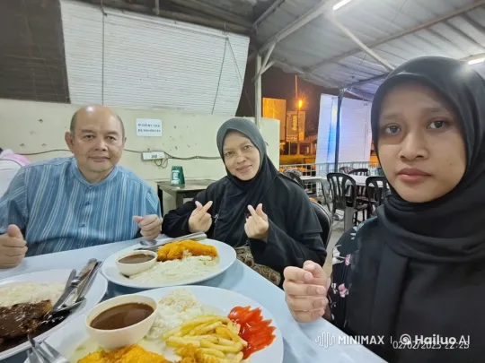 Family Enjoying Dinner with Playful Kungfu Gestures – AI Generated Video | Hailuo AI