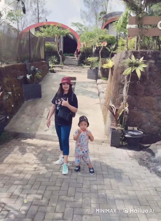 Woman and Child Practicing Kungfu in Nature – AI Generated Video | Hailuo AI