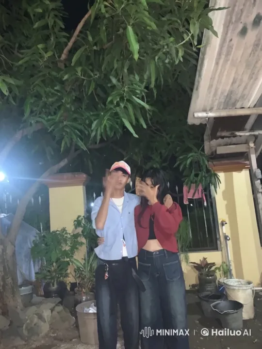 Nighttime Kungfu Display Under a Tree – AI Generated Video | Hailuo AI