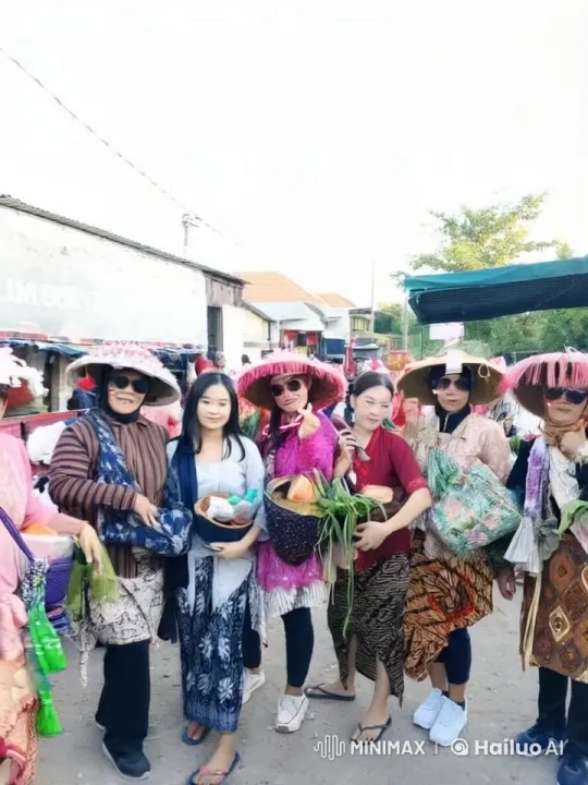 Traditional Market Meets Kungfu Display – AI Generated Video | Hailuo AI