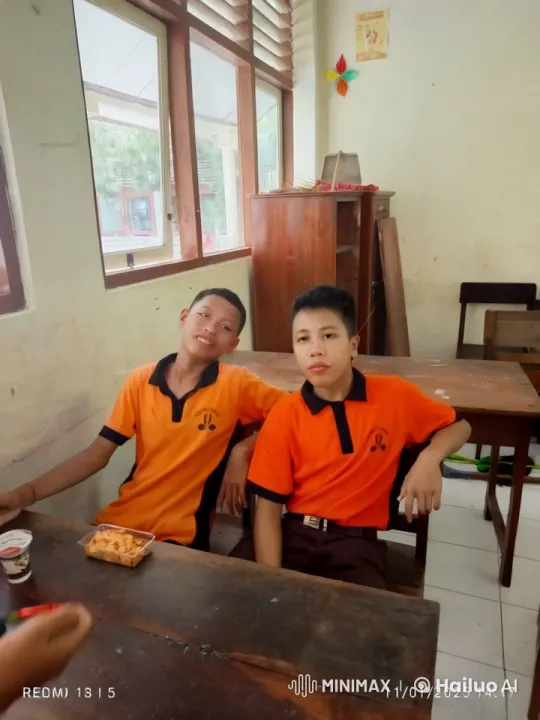 Students Perform Kungfu Routine in Classroom Setting – AI Generated Video | Hailuo AI