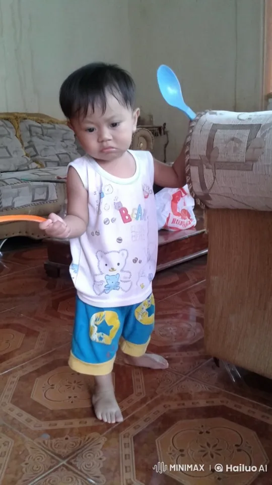 Child Enacts Joyful Kungfu Play in Living Room – AI Generated Video | Hailuo AI