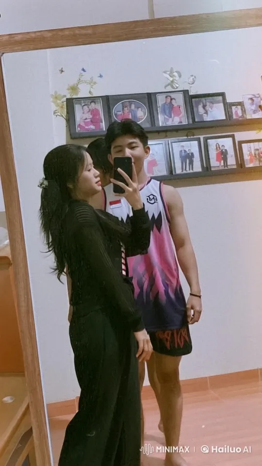 Couple Practicing Kung Fu and Boxing in Home Interior – AI Generated Video | Hailuo AI