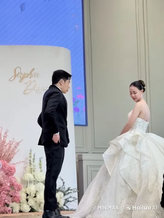 Wedding Day Surprise: Martial Arts-Fighting Bride & Groom – AI Generated Video | Hailuo AI