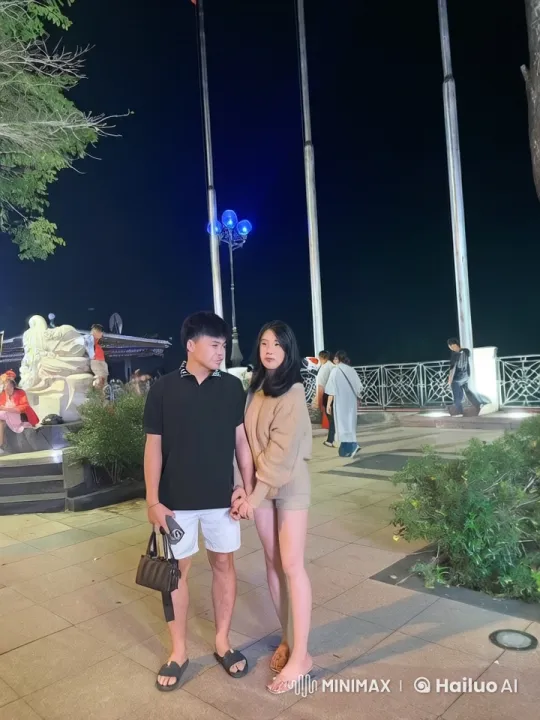 Couple Performs Synchronized Kungfu in Nighttime Setting – AI Generated Video | Hailuo AI