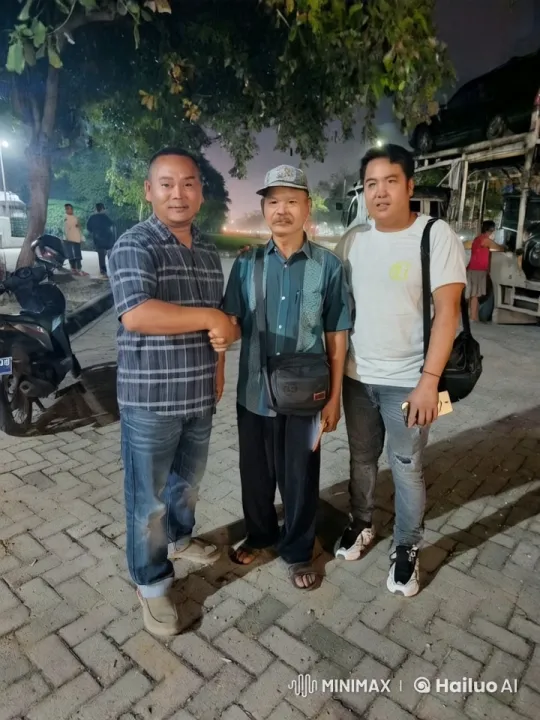 Outdoor Confrontation Among Three Men – AI Generated Video | Hailuo AI