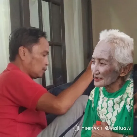Elderly Care and Tender Interaction Scene – AI Generated Video | Hailuo AI