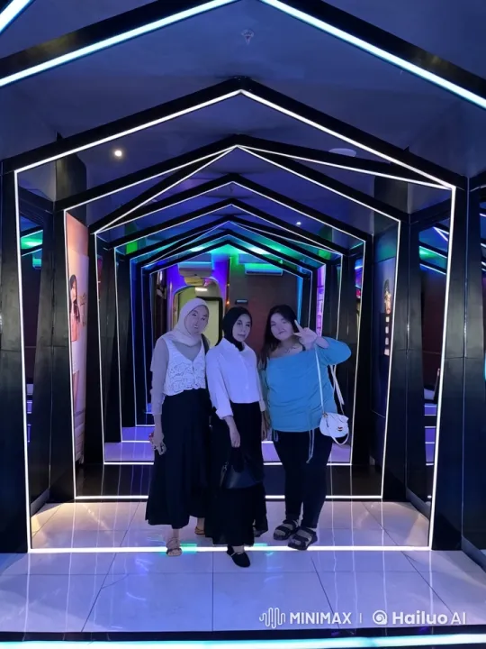 Futuristic Kungfu Performance in Neon Tunnel – AI Generated Video | Hailuo AI