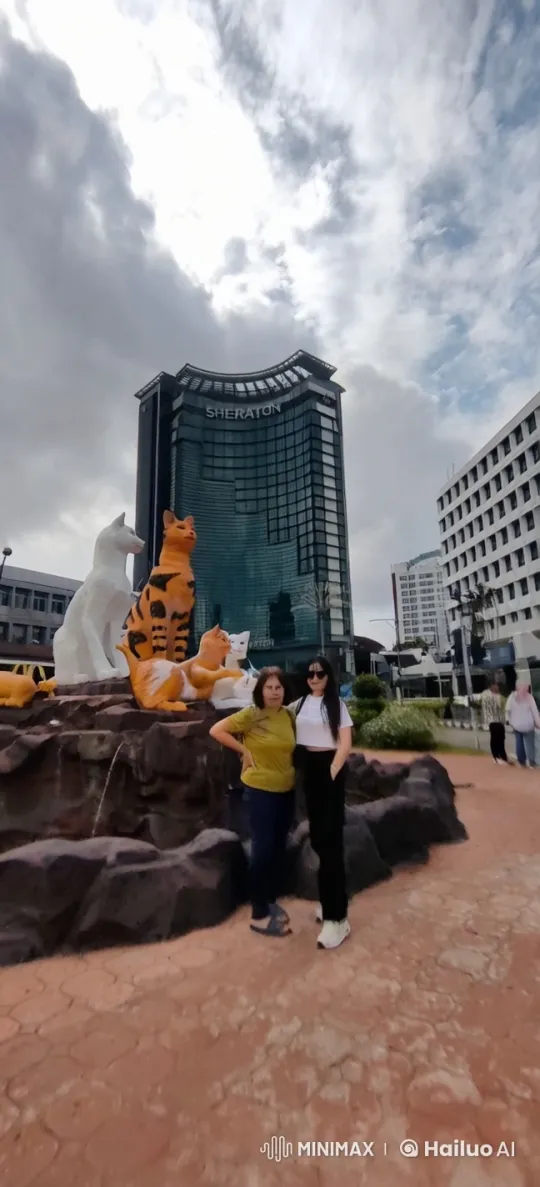Kungfu Fighters Showcase Skills in Dramatic Setting – AI Generated Video | Hailuo AI