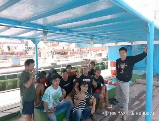 Friends Relaxing on a Boat in Harbor – AI Generated Video | Hailuo AI