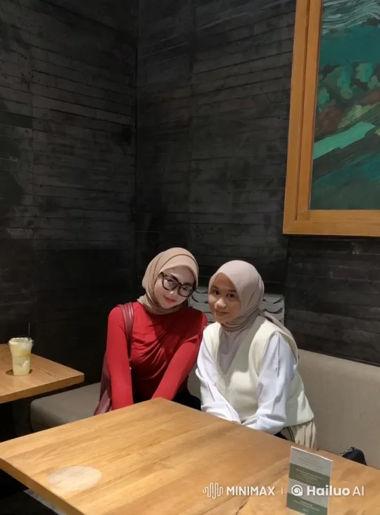 Hijabi Women Perform Kungfu in Cozy Café – AI Generated Video | Hailuo AI