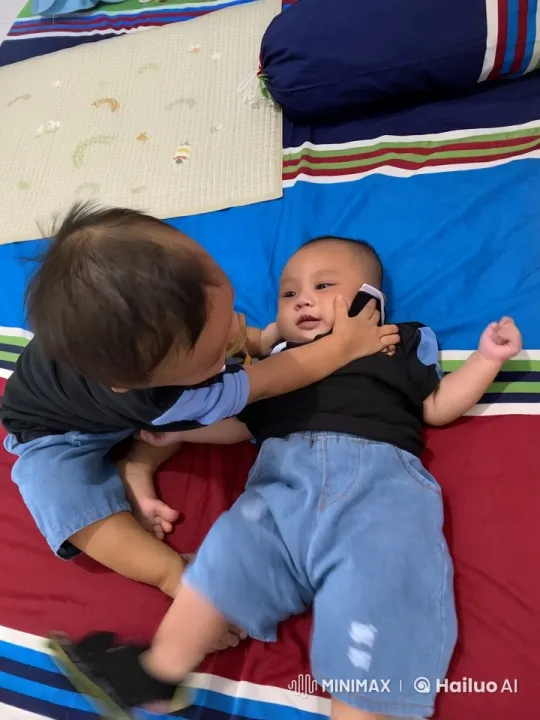 Children's Playful Kung Fu Scene on a Bed – AI Generated Video | Hailuo AI