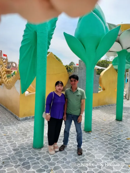 Epic Kungfu Showdown in Ornate Outdoor Setting – AI Generated Video | Hailuo AI