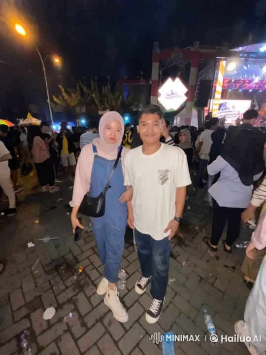 Nighttime Concert with Dynamic Kungfu Performance – AI Generated Video | Hailuo AI