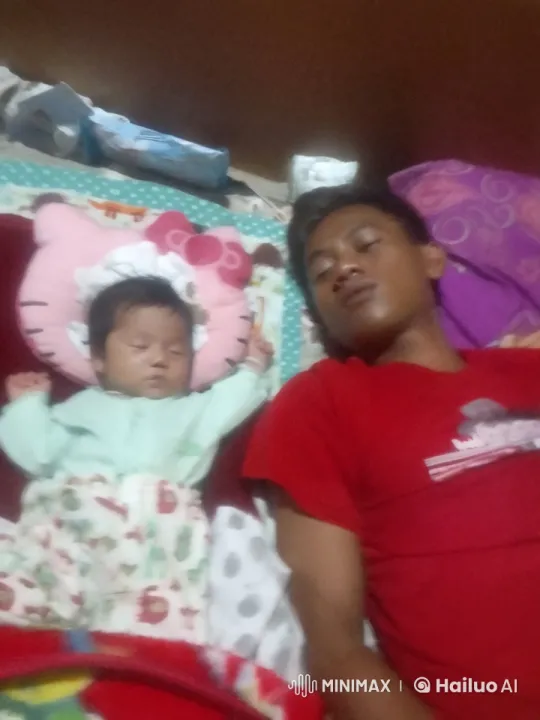 Baby and Adult Engage in Playful Kung Fu Fight – AI Generated Video | Hailuo AI