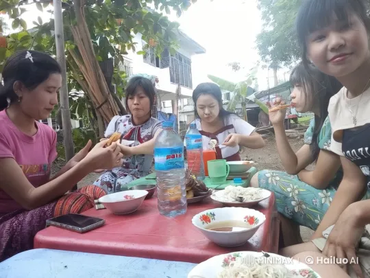 Outdoor Kung Fu Battle Amidst a Meal – AI Generated Video | Hailuo AI