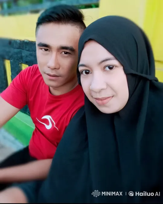 Dynamic Kungfu Duo Showcases Mastery in Outdoor Sequence – AI Generated Video | Hailuo AI