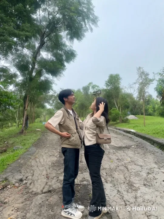 Chinese Martial Arts Display in Lush Nature Setting – AI Generated Video | Hailuo AI
