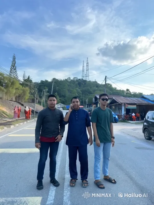Dynamic Kung Fu Battle on Road with Green Hills Background – AI Generated Video | Hailuo AI