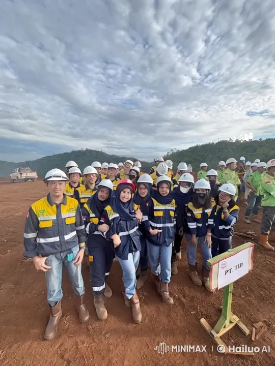 Construction Workers Practice Martial Arts at Site – AI Generated Video | Hailuo AI