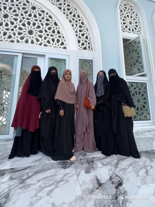 Veiled Women Perform Kung Fu in Ornate Setting – AI Generated Video | Hailuo AI