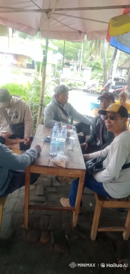 Informal Gathering with Martial Arts Demonstration – AI Generated Video | Hailuo AI