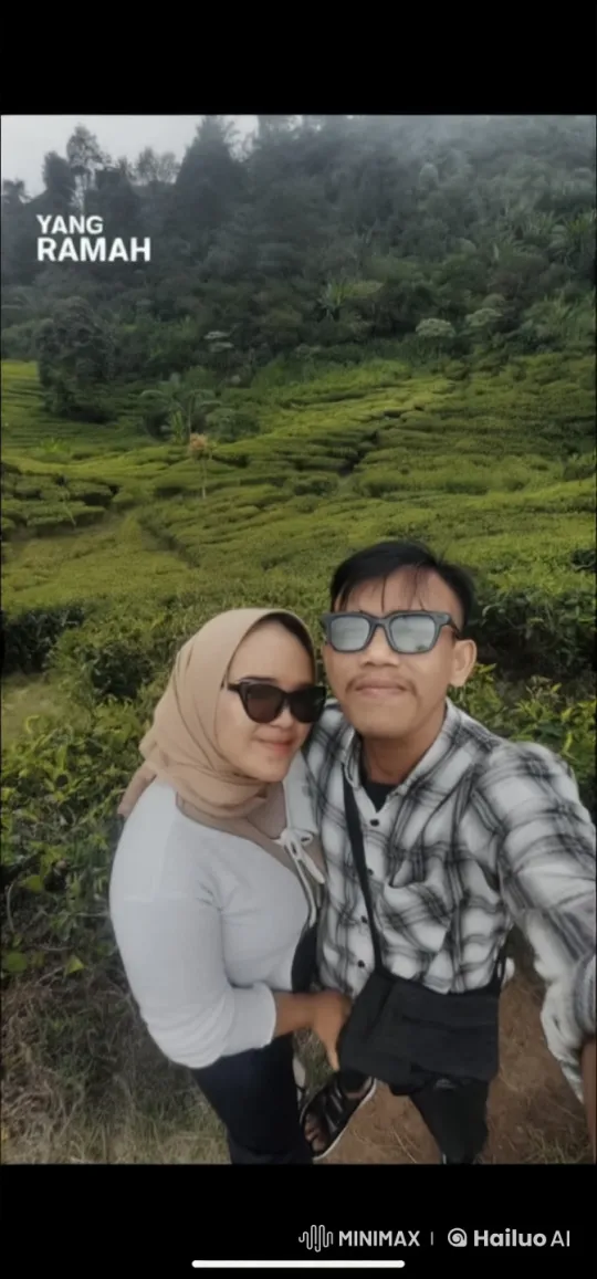 Kung Fu Sparring on Tea Plantation Background – AI Generated Video | Hailuo AI