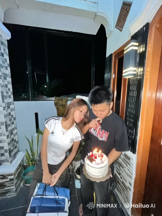 Night Patio Kungfu Performance by Young Couple – AI Generated Video | Hailuo AI