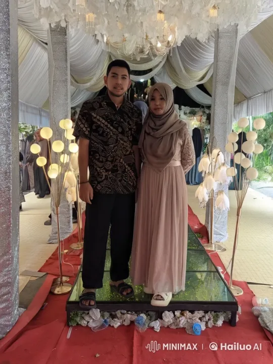 Couple Showcases Martial Arts in Elegant Wedding Setting – AI Generated Video | Hailuo AI