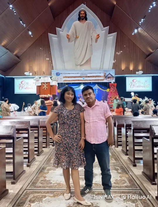 Couple's Energetic Kung-Fu Fight in Church Setting – AI Generated Video | Hailuo AI