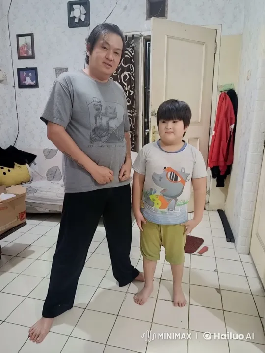 Adult and Child Practice Kung Fu in Cozy Room – AI Generated Video | Hailuo AI