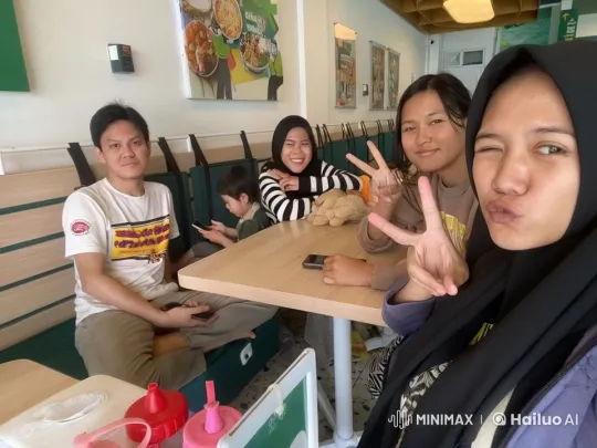 Friends Practice Kungfu in Cozy Eatery – AI Generated Video | Hailuo AI
