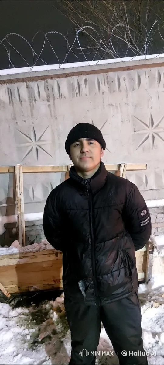 High-Security Courtyard Confrontation in Snowy Night – AI Generated Video | Hailuo AI