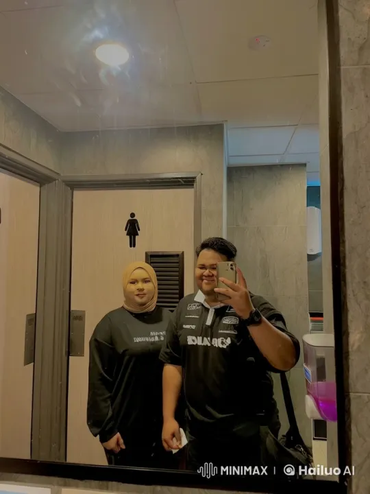 Couple Performs Synchronized Kungfu in Bathroom – AI Generated Video | Hailuo AI