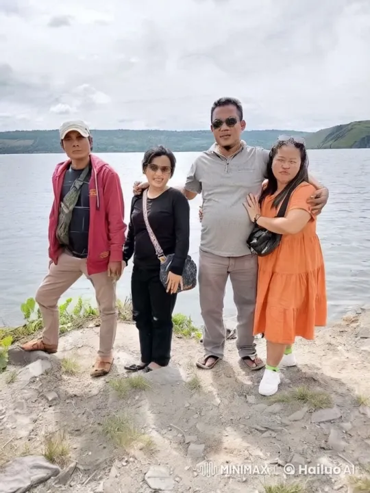 Kung Fu Practitioners Showcase Skills by the Lakeside – AI Generated Video | Hailuo AI