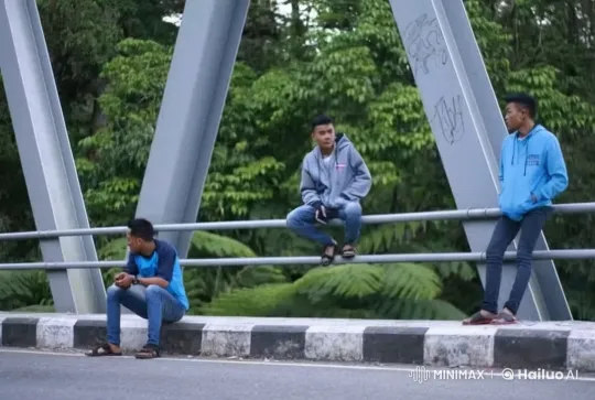 Three Young Men Engage in Impressive Kung Fu Battle on Bridge – AI Generated Video | Hailuo AI