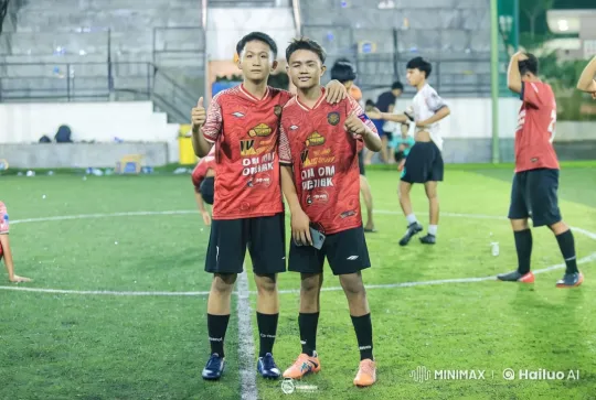 Young Soccer Players Showcase Chinese Martial Arts Skills – AI Generated Video | Hailuo AI