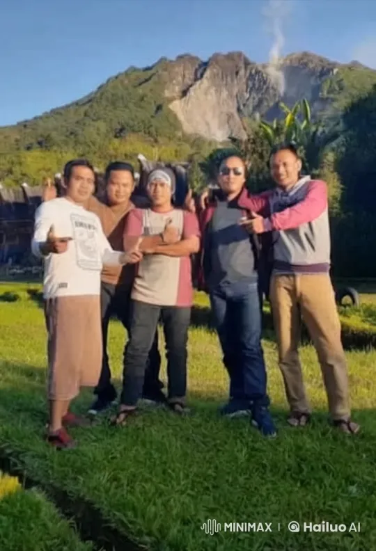 Friends Perform Impressive Kungfu Against Mountain Backdrop – AI Generated Video | Hailuo AI